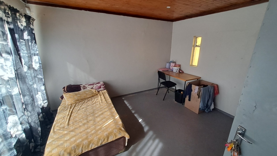 11 Bedroom Property for Sale in Brandwag Free State